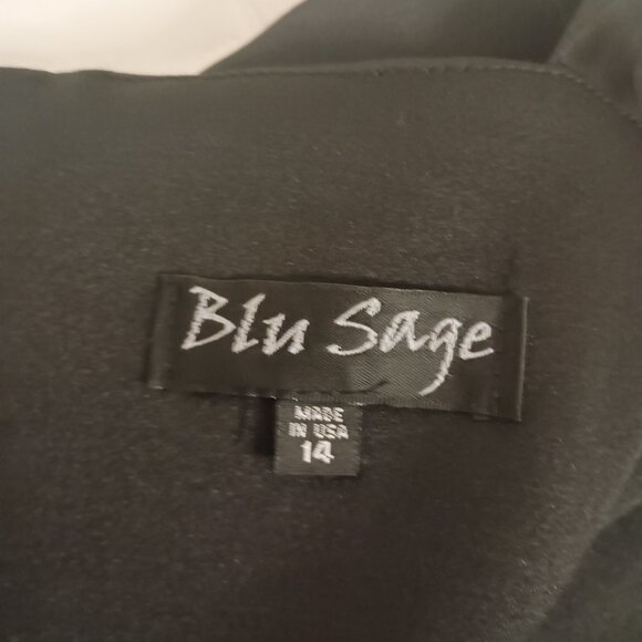 Classic and Whimsigoth Blu Sage Little Black Dress Sleeveless Women’s Size 14 - Picture 8 of 16